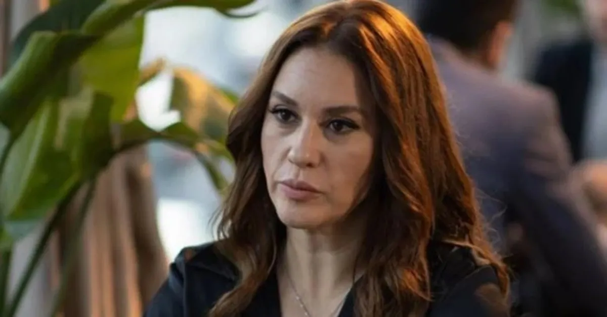 Evrim Alasya Kimdir? Yaş, Sevgilisi, Filmleri Hakkında Bilgiler