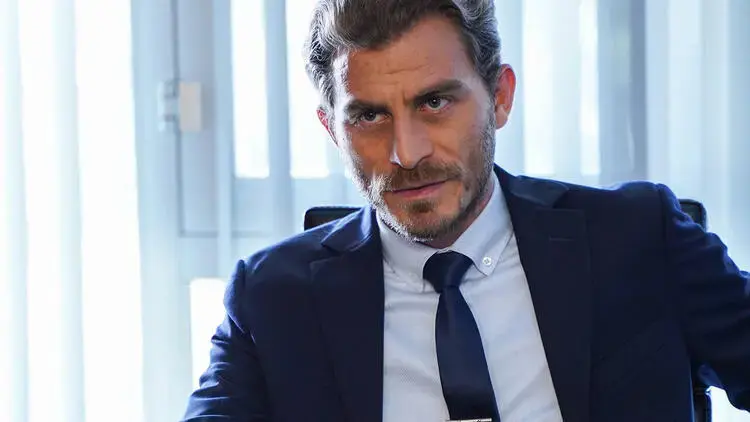 Eren Vurdem Kimdir? Nereli, Eşi, Filmleri Hakkında Bilgiler