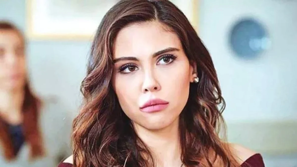 Dilara Aksüyek Kimdir? Tv Dizileri, Sevgilisi, Filmleri Hakkında Bilgiler