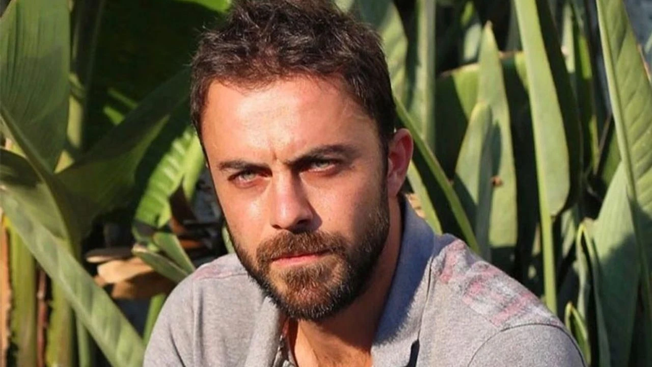 Eren Hacısalihoğlu Kimdir? Filmleri, Tv Dizileri, Teşkilat Hakkında Bilgiler Eren Hacısalihoğlu Kimdir? Filmleri, Tv Dizileri, Teşkilat Hakkında Bilgiler