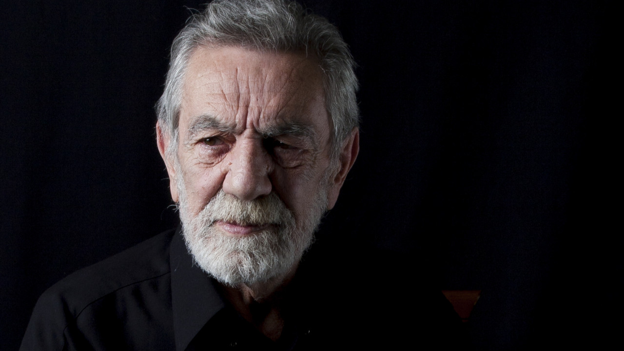 Aydemir Akbaş Kimdir? Filmleri, Gençliği, Nereli Hakkında Bilgiler