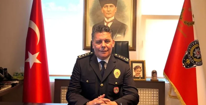 Şinasi Yüzbaşıoğlu Kimdir? Nereli, Yaşı, İlk Eşi ve Ailesi