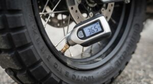 Motor Lastik Basıncı Nereden Bakılır? (Doğru Değerler)