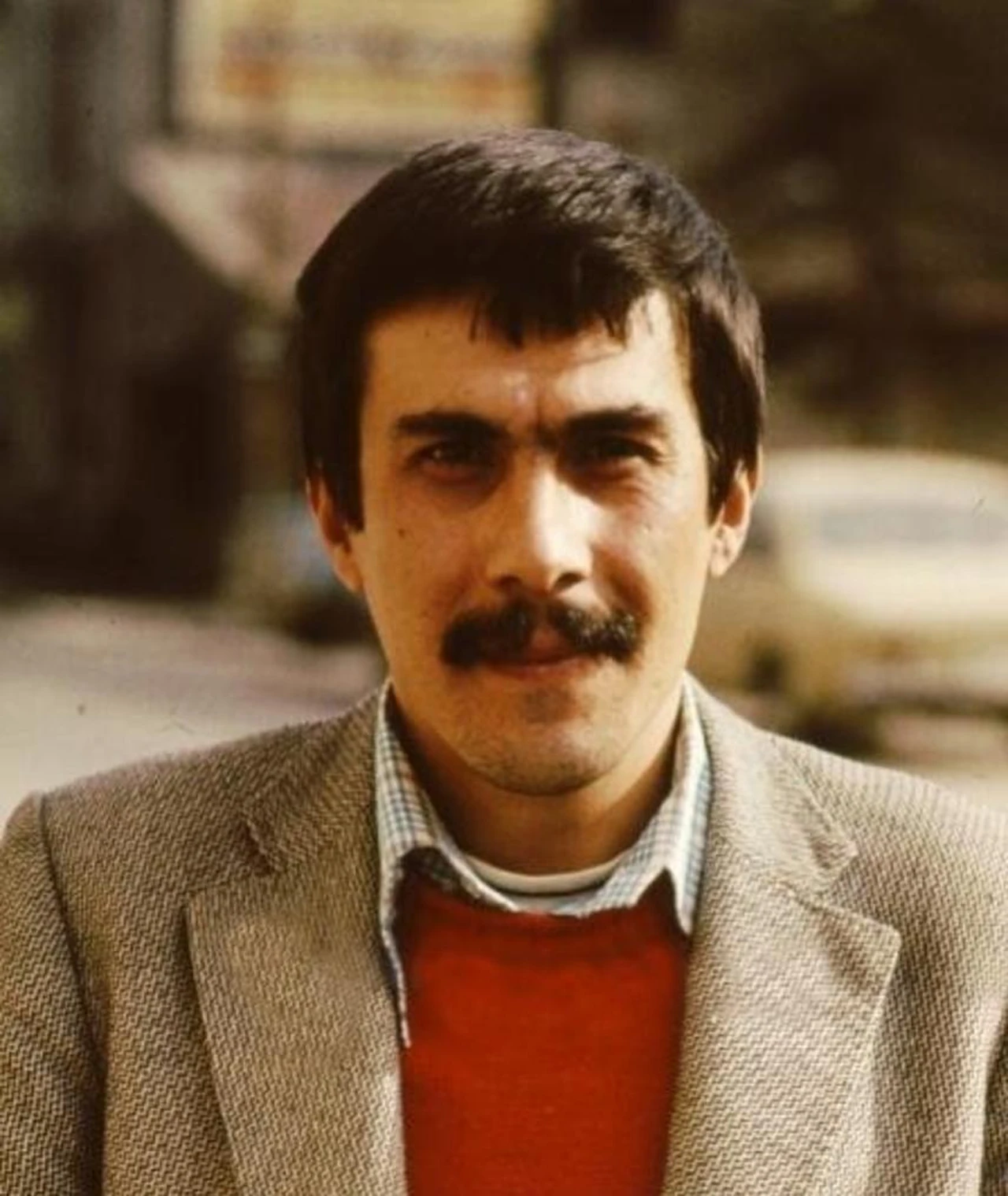 zihni göktay