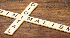 Dijital Minimalizm: Gereksiz Yazılım ve Aboneliklerden Kurtul