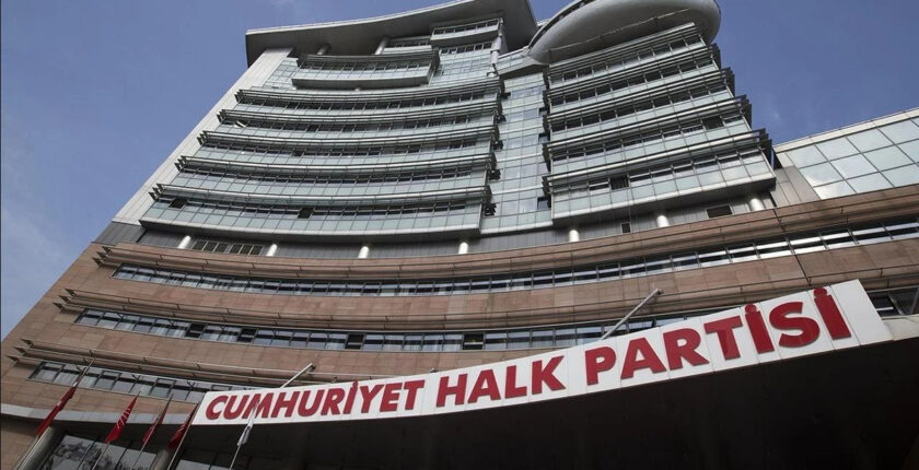 Aytuğ Atıcı CHP Genel Başkanlığına Adaylığını Açıkladı Aytuğ Atıcı CHP Genel Başkanlığına Adaylığını Açıkladı