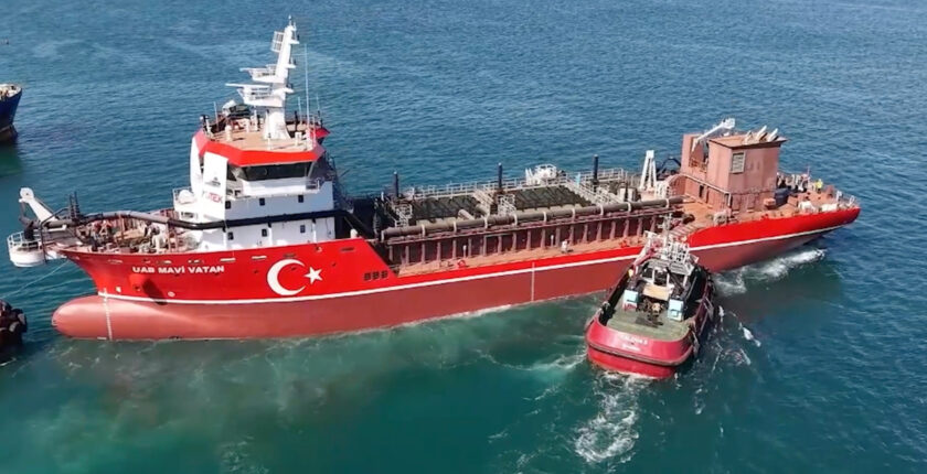 UAB MAVİ VATAN Suya İndirildi: Türkiye’de Bir İlk UAB MAVİ VATAN Suya İndirildi: Türkiye’de Bir İlk