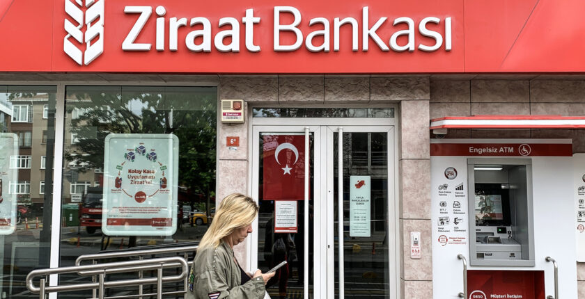 Fon tasfiyesinde 43 bin 643 yatırımcıya 6,4 milyar TL ödeme Fon tasfiyesinde 43 bin 643 yatırımcıya 6,4 milyar TL ödeme