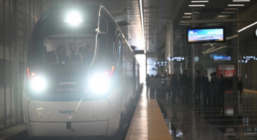 Millî hızlı tren testte 250 km/saate ulaştı: Sefer hedefi 2027