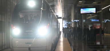 Millî hızlı tren testte 250 km/saate ulaştı: Sefer hedefi 2027
