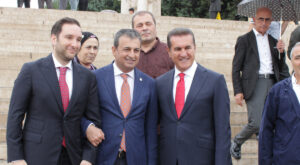 Mustafa Sarıgül YENİ Parti’den istifa etti: Dilekçesini paylaştı