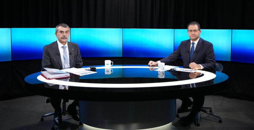 Yusuf Tekin’den zorunlu eğitim süresine ilişkin açıklama Yusuf Tekin’den zorunlu eğitim süresine ilişkin açıklama